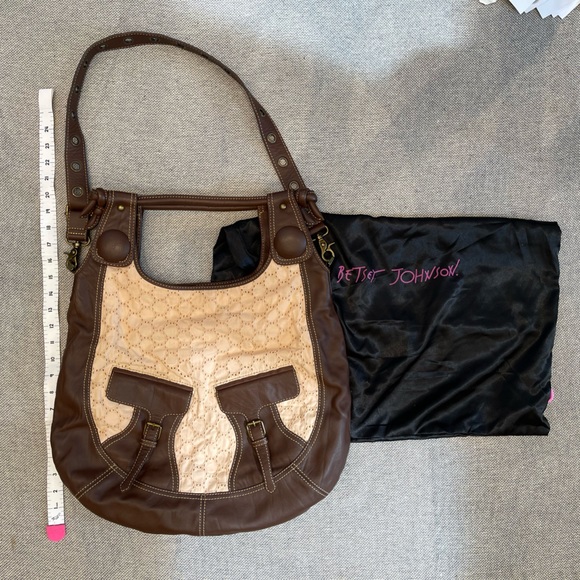 Betsy Johnson shoulder bag - Picture 1 of 4